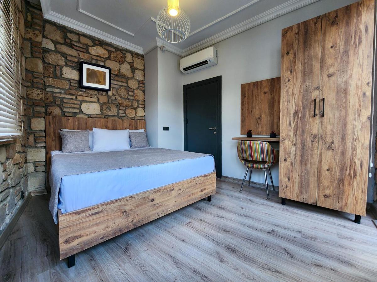 Sera Homes Kaleici Oldtown Antalia Esterno foto